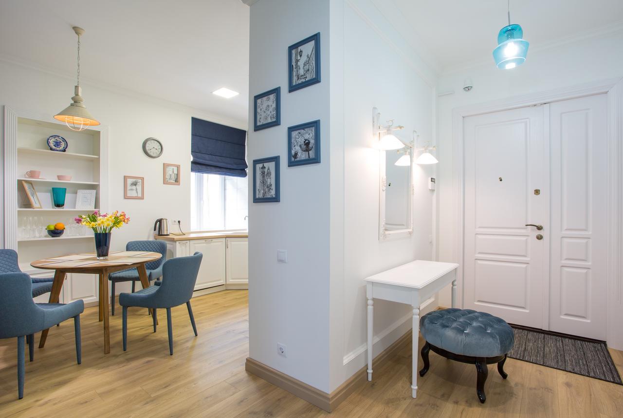 R.o.y.a.l Apartment *